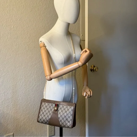 💎GUCCI SHERRY LINE CLUTCH/ CROSSBODY BAG💎 - Picture 14 of 14